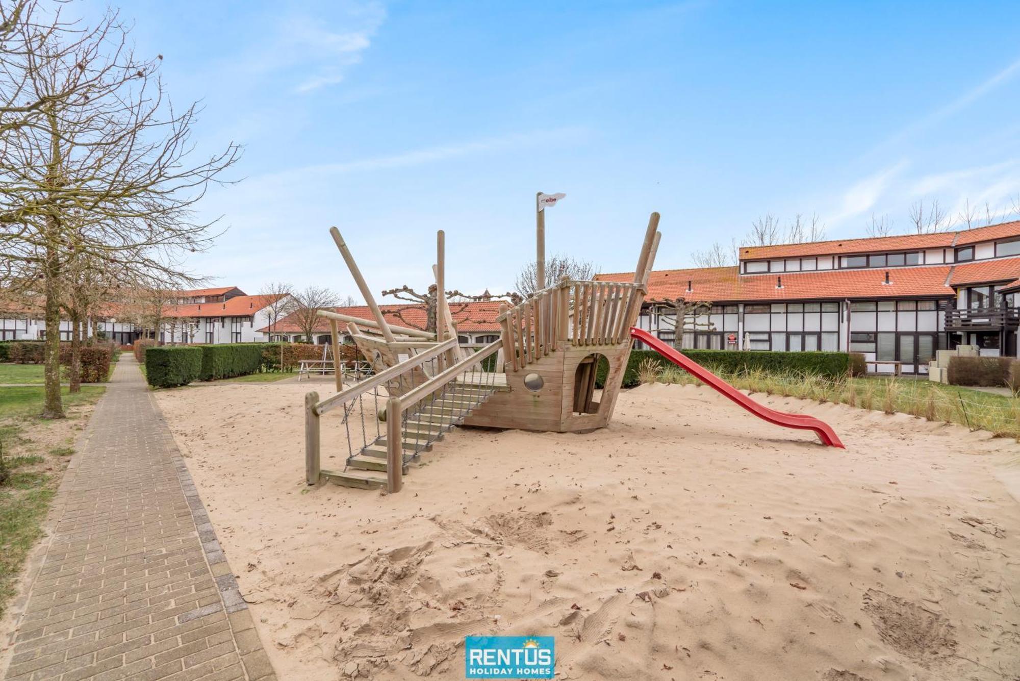 Dunewave - Spacious House For 8 Persons In Westende ミデルケルケ エクステリア 写真